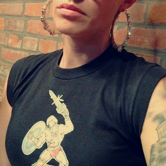 Meet your Posher, Bry - Picture 3 of 8